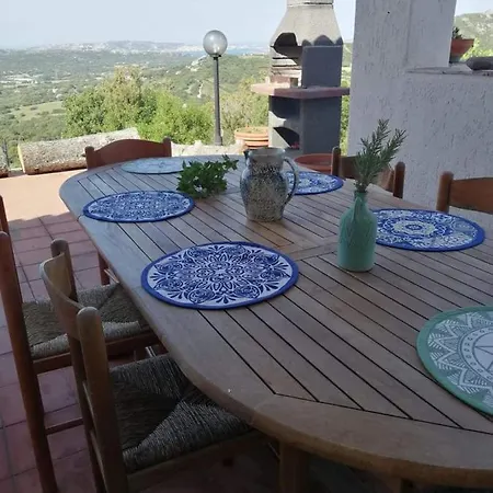Casa Vacanze Monti Canu Holiday home *
