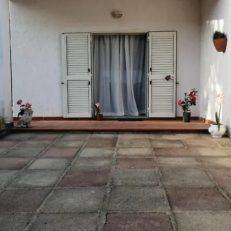 Casa Vacanze Monti Canu *